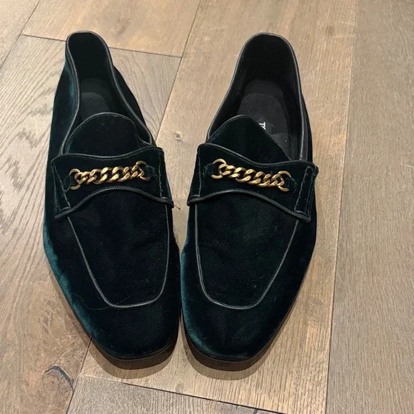 Tom Ford Black Loafers with Gold Chain Accent